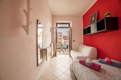 Vittoria Casa | Stanza Privata in Casa Condivisa - Private Room in Shared Home