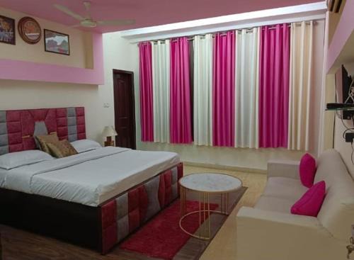 Pashim Vihar Casa | STAR Inn