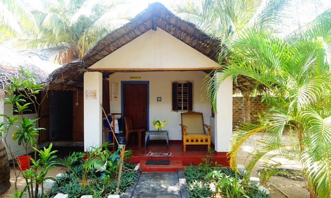 Pottuvil Division 2 Casa | Star Rest Hotel
