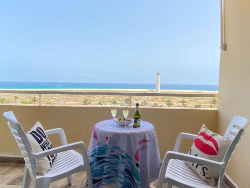 Solana del Matorral Apartamento | Starfish Home, AWESOME VIEWS, FREE WIFI & NETFLIX
