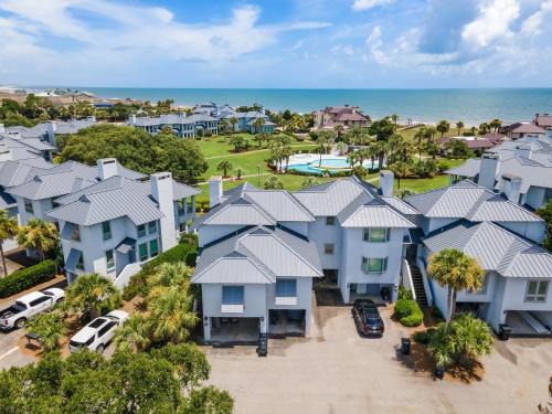 Debordieu Colony Villa | Starfish Legacy villa by Peace Vacations
