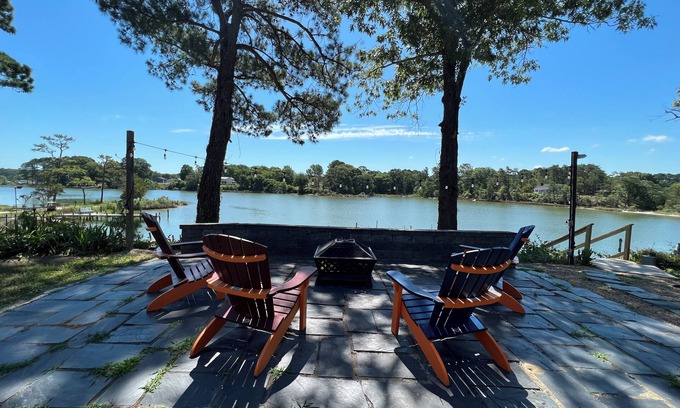 Deltaville Casa | Starfish Waterfront Cottage