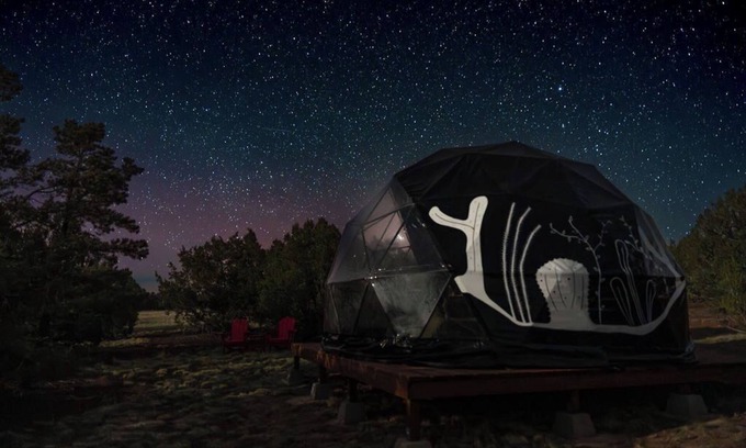 Williams Casa | Stargazer Dome| Under Grand Canyon night skies
