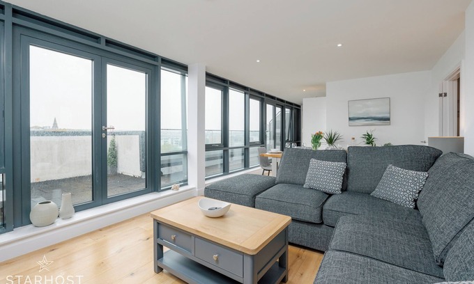 Southampton City Centre Apartamento | StarHost Residences - Stunning 2 bedroom apartment in Ocean Village