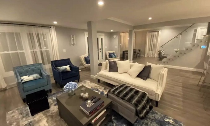Williams Bay Casa | Starlake: A fully remodeled boutique style cottage