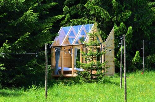 Subcetate Otro | Starry Night Retreat
