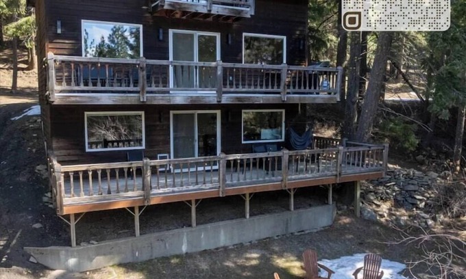 Roslyn Ridge Cabina | Starry Pines · Family & Pet Friendly Cabin Retreat w/ 3 Decks!