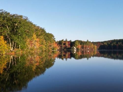 Otis Chalet De Esquí | Starry Skies, Sauna & Smores Your Fall Getaway