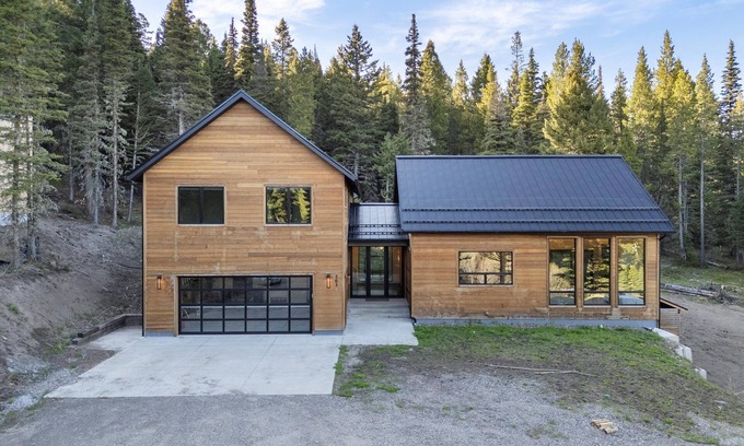 Bozeman Chalet De Esquí | Luxury lodging at Bridger Bowl Ski Area