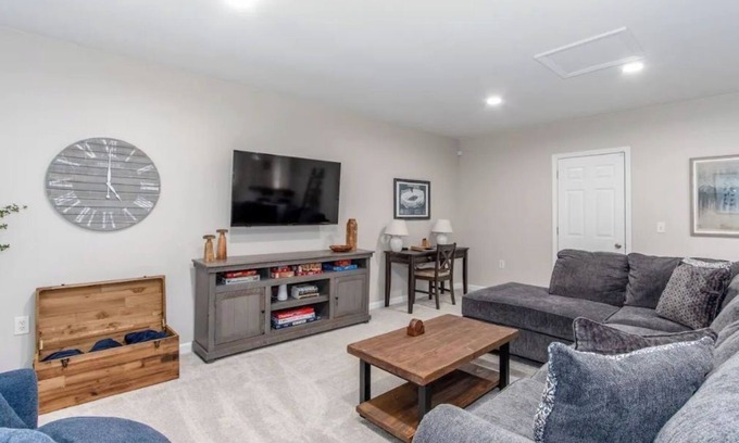 Park Forest Village Casa | State College Getaway