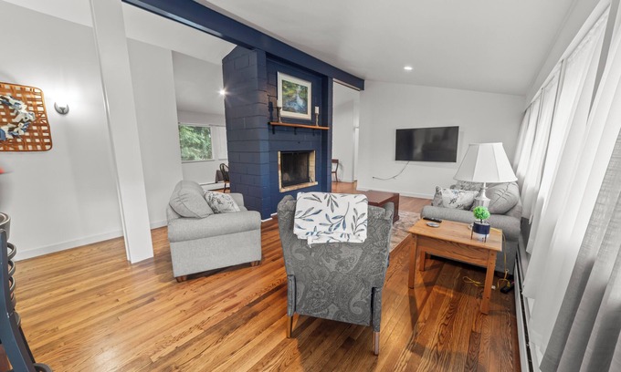 State College Casa | State College home close to everything!