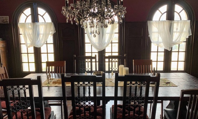 Detroit Casa | Stately Historic Limestone Mansion With Every Amenity
