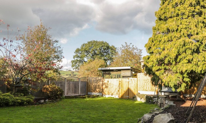 Condover Cabaña | Station House