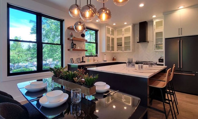 Jacksonville Casa | Station House Suite A