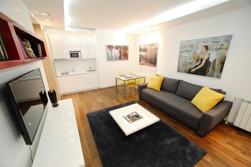 Novi Beograd Apartamento | STATUS Superior Apartments