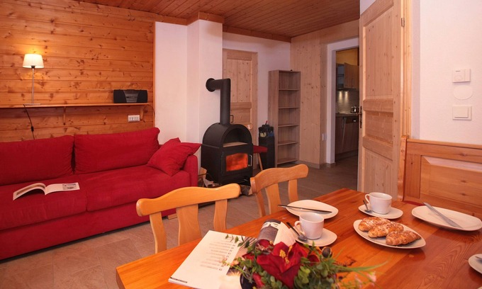 Hochkrimml Apartamento | Staudis ski lodge apartamento en estilo cabaña justo en la estufa de la pista