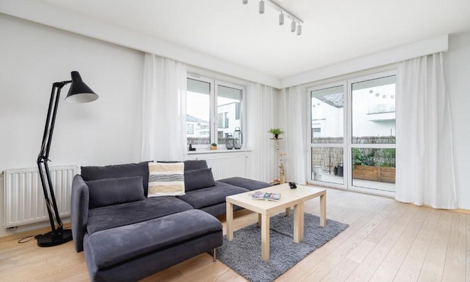 Pradnik Bialy Apartamento | Stawowa Apartment with Balcony & Parking Cracow by Noclegi Renters