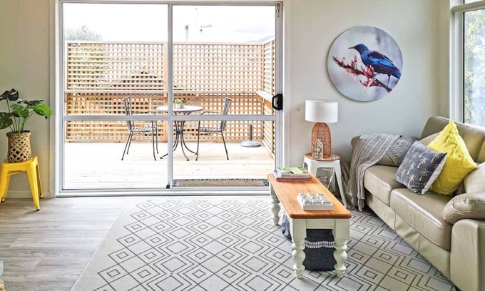 Nukuhau Casa | Bright, spacious and close to town