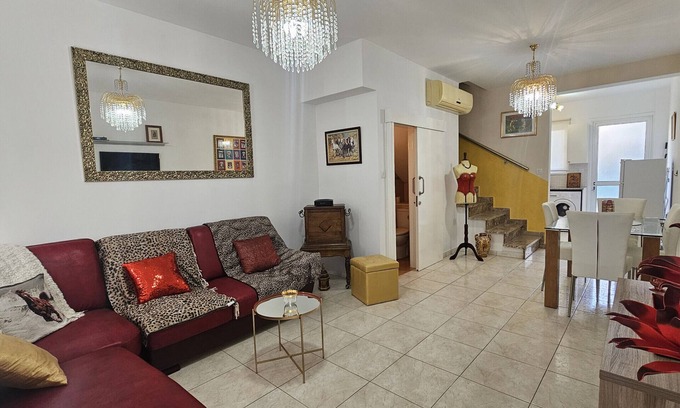 Strovolos Chalet De Esquí | STAY Alex's House