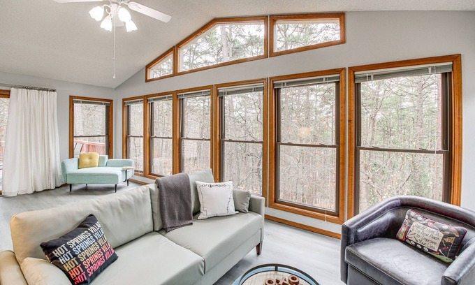 Hot Springs Village Cabaña | 'stay and Play' - Hot Springs Village Home!