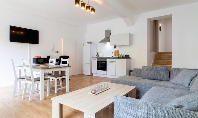 Gronau Apartamento | Stay and Work Apartment - 8 single beds - central
