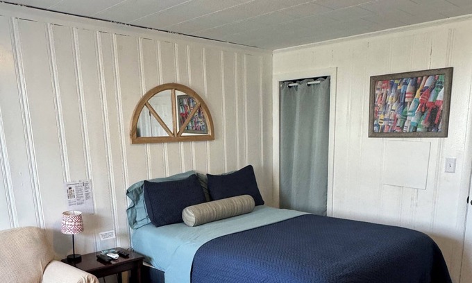 Hampton Apartamento | Estudio Oceanside! ¡Trae 4 amigos!