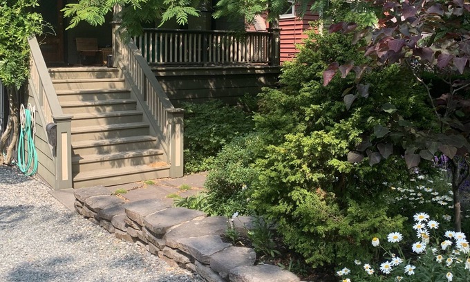 Riley Park Casa | Stay at our cabin in the city