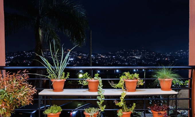 Lubowa Apartamento | Stay at Sophie's World- Brand New Cozy 2 BR Apartment with Stunning Night Views
