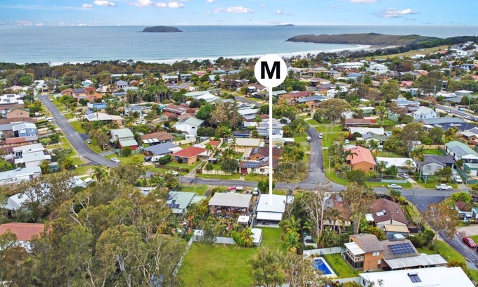 Sandy Beach Casa | Stay at this stunning home in Sandy Beach, walk to the beach