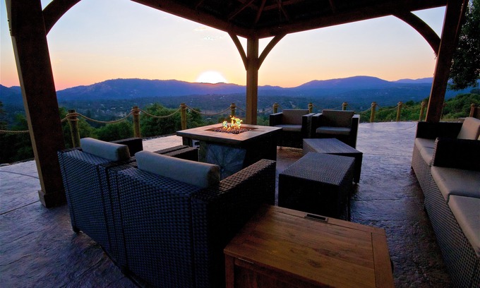 Oakhurst Casa | Manténgase ocupado jugando juegos o simplemente sentarse y disfrutar de la vista-esta casa es para U