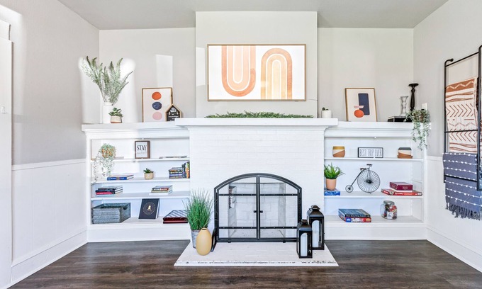 Waco Cabaña | Stay Downtown Waco! Close to Magnolia, Baylor, Cameron park