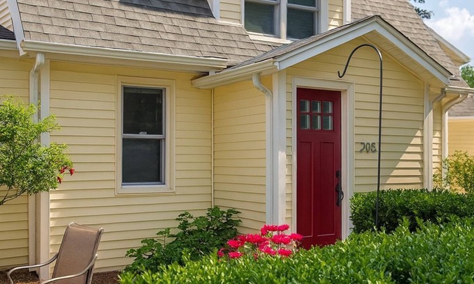 Bryant Pattengill East Casa | Stay in a centrally located home, 1.5 miles from downtown Ann Arbor.