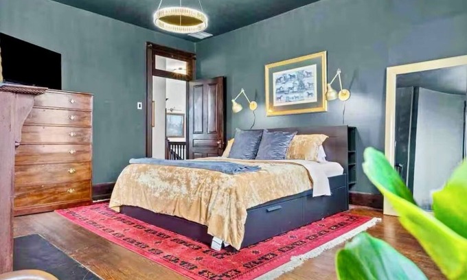 North Upper Street Casa | Stay in a Historic Charm in the Heart of Lexington