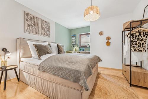 Bayreuth Apartamento | Stay Malou Apartment zentrumsnah mit Kaffee-Teebar, Arbeitsplatz, Balkon und kostenlosen Stellplatz