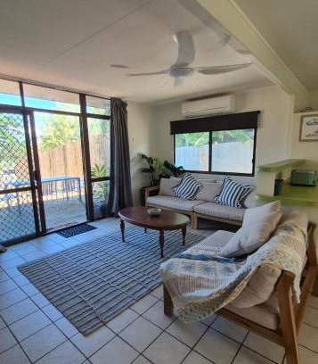Nelly Bay Casa | Stay on Sooning