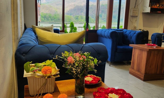 Rishikesh Casa | Stay On The Ganges
