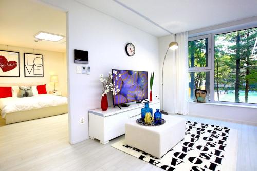 Goyang Casa | Stay Park 1