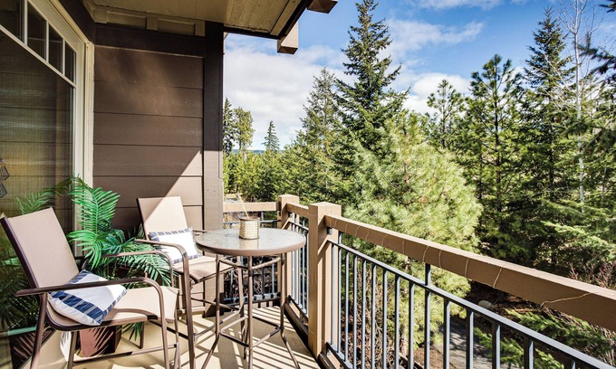 Cle Elum Condominio | Stay & Play: Suncadia Resort Condo in Cle Elum