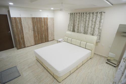 Vijayawada Apartamento | Stay Pride Service Apartments - AC Rooms in Vijayawada - Family & Business Stays
