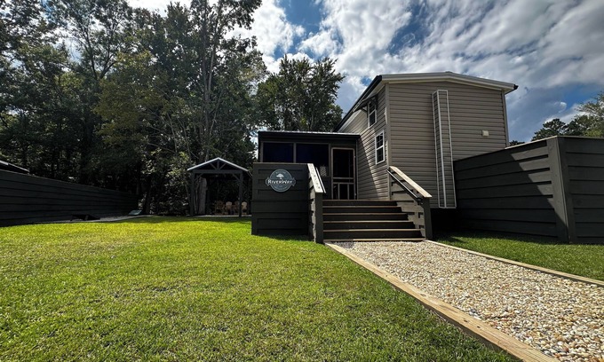 Lake Waccamaw Casa | Stay Small at Lake Waccamaw