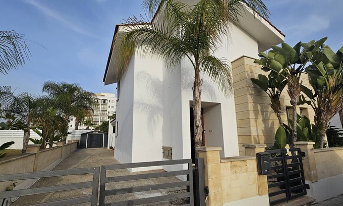 Pyla Villa | STAY Sunset Lagoon Villa