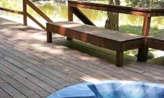 Elkins Cabina | FRENTE AL RÍO! BAÑERA DE HIDROMASAJE ! Privado. Mascota amigable. Personal completo