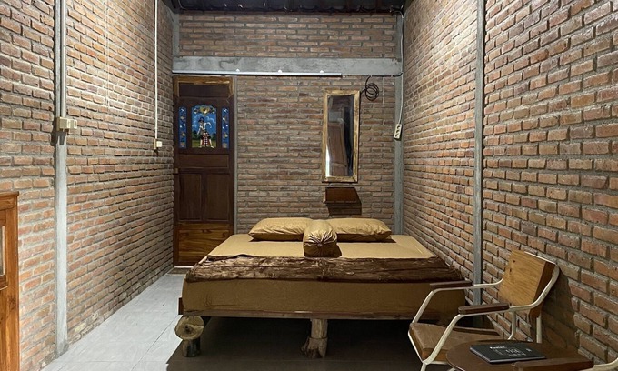 Bangunjiwo Casa | StayBareng di Kasongan