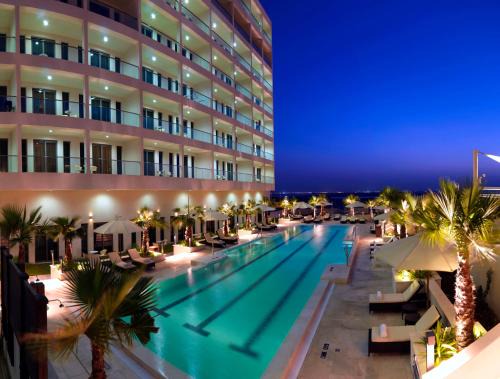 Abu Dhabi Apartamento | Staybridge Suites Yas Island Abu Dhabi by IHG