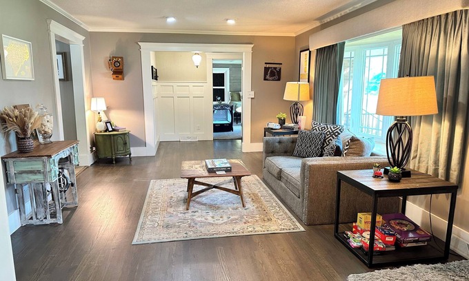 Terry Sanford Casa | StayCation 3bed 2bath Kids/Pet-friendly/Games near Hospital
