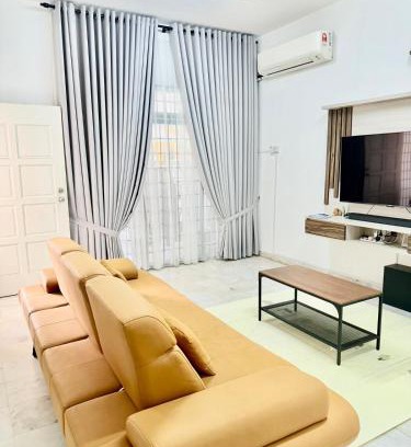 Sungai Petani Casa | Stayhouz Dlaguna- Free Netflix Wifi