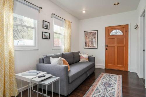 Kenton Apartamento | #StayinMyDistrict Kenton Private Guest House