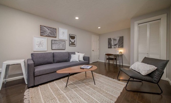 Piedmont Apartamento | #StayInMyDistrict Piedmont Near Parks and Shopping