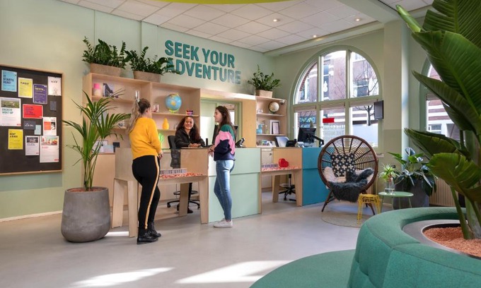 The Hague Center Hostal | Stayokay Hostel Den Haag
