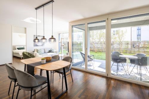Dietikon District Apartamento | STAYY Green Oasis near Zurich I free Parking I TV
